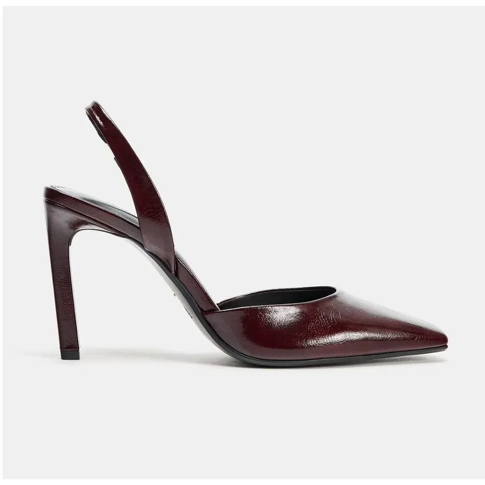 ZARA SQUARE TOE HEELS